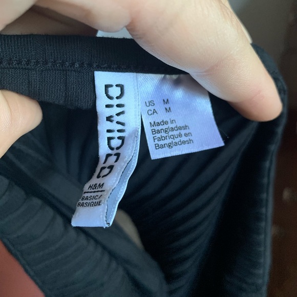 H&M Black Cropped Tanktop - Picture 3 of 3